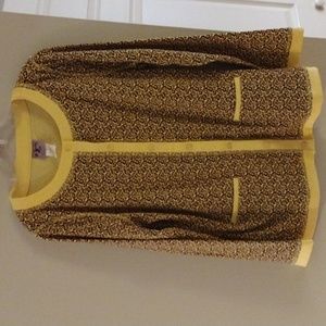 City hearts cardigan size medium color yellow and brown